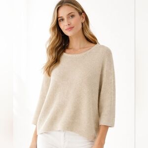 Isabela D. Women's Made in Italy Casual 3/4 Sleeves Long Sweater size Medium.